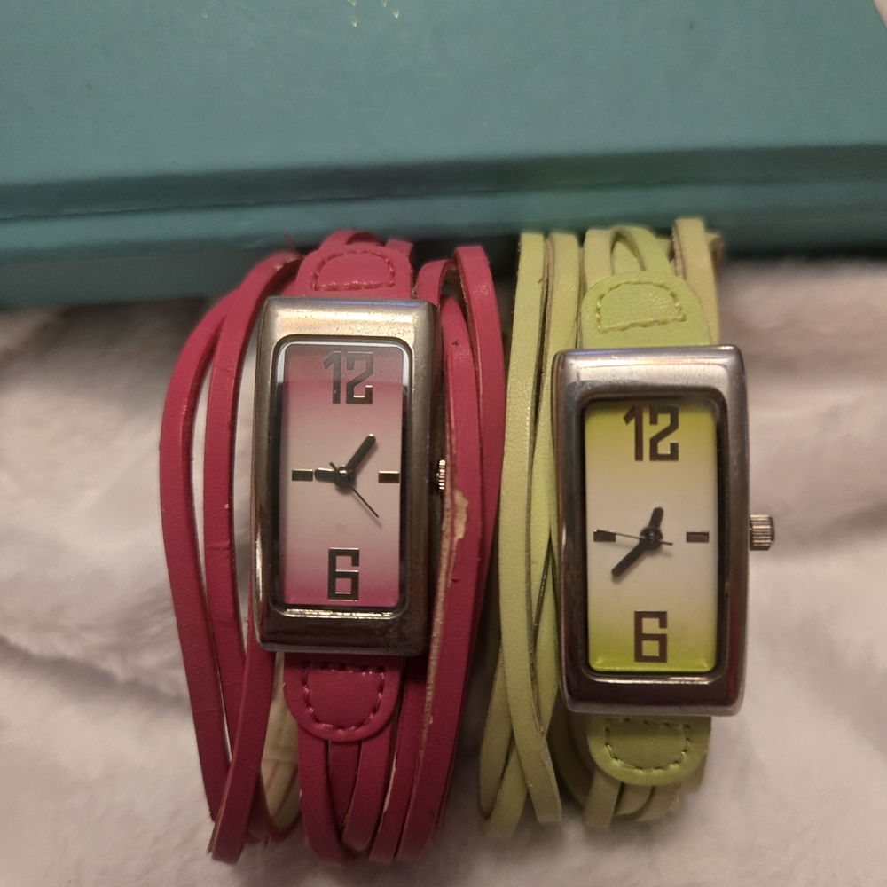 Set Of 2 Fashion Watches Fushia & Bright Green(needs Batteries)